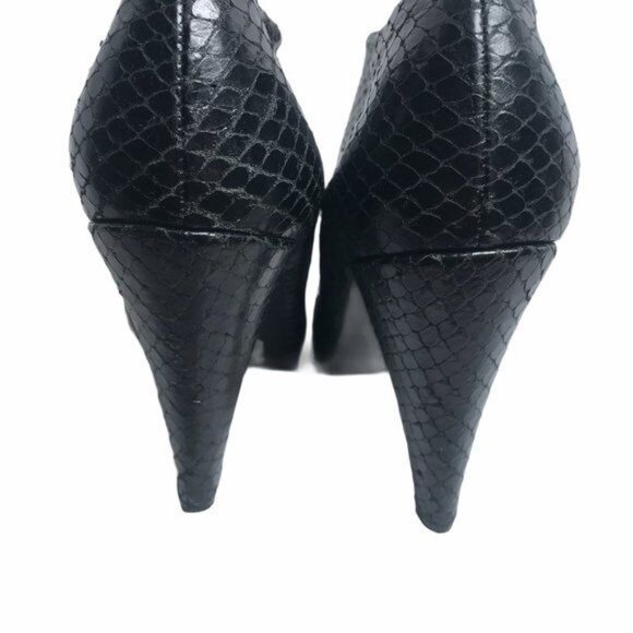 Zara Woman Collection Black Snakeskin Ankle Heel Leather Boots Sz 39 / 8 - Picture 5 of 8